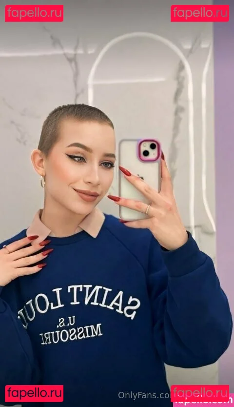 liloo_moon Onlyfans Photo Gallery 