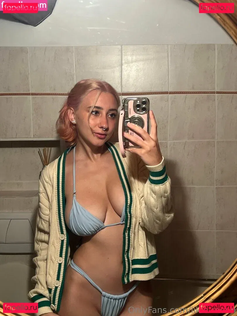 liloo_moon Onlyfans Photo Gallery 