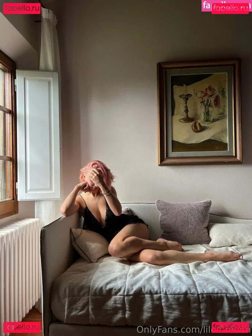 liloo_moon Onlyfans Photo Gallery 