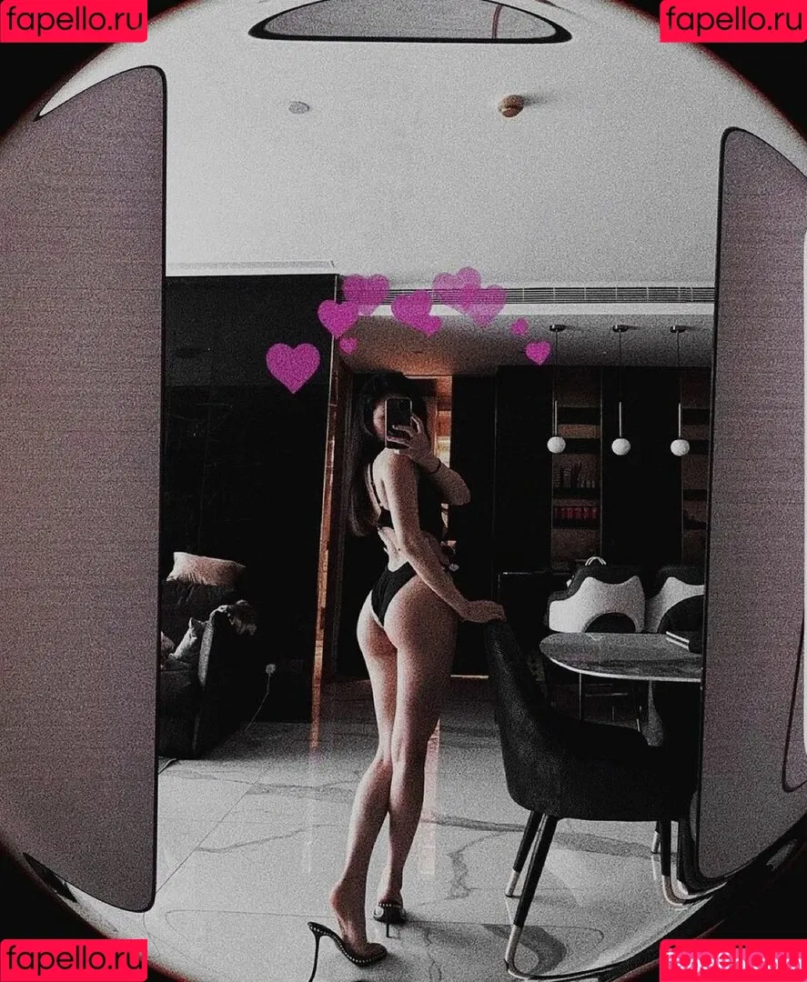 Luna Hwang Onlyfans Photo Gallery 