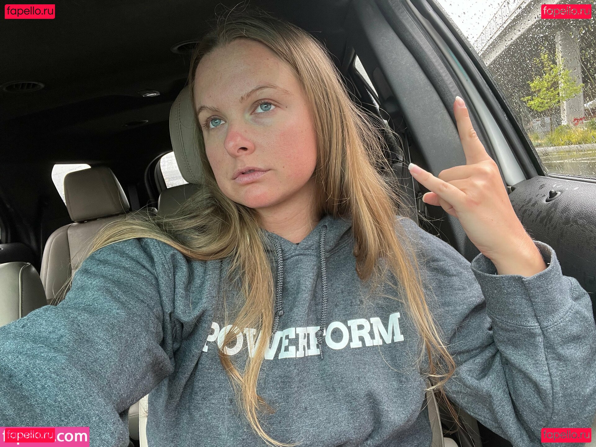 debiiworks / iambigduch Onlyfans Photo Gallery 