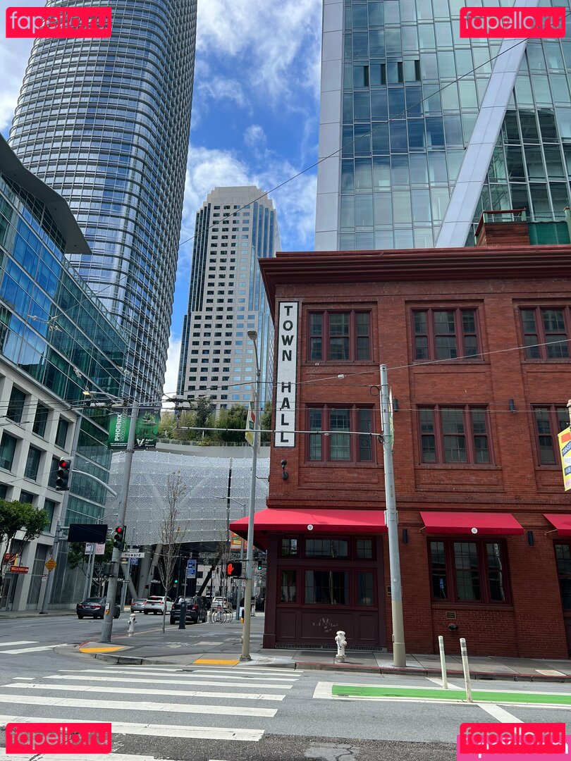 debiiworks / iambigduch Onlyfans Photo Gallery 