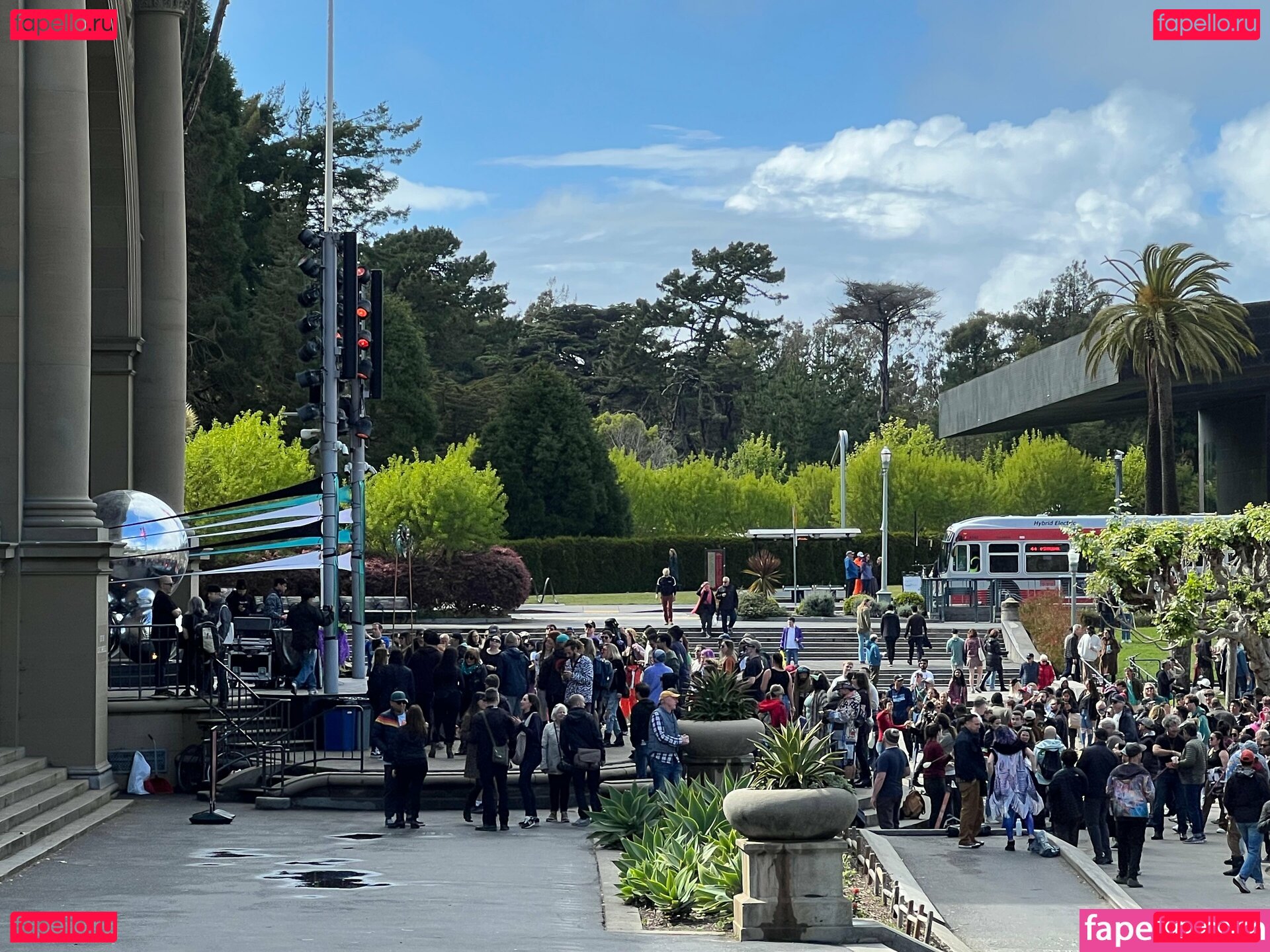 debiiworks / iambigduch Onlyfans Photo Gallery 