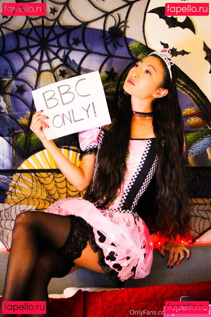 slayerofliarsandscammers2.0 / submit2sofie Onlyfans Photo Gallery 