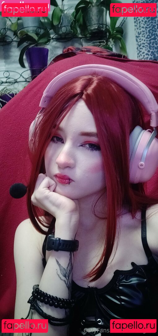 blazingtori / takingupspacebm Onlyfans Photo Gallery 