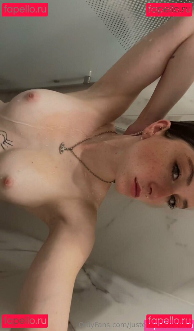 emmaloveee__ / justemmamoooon Onlyfans Photo Gallery 