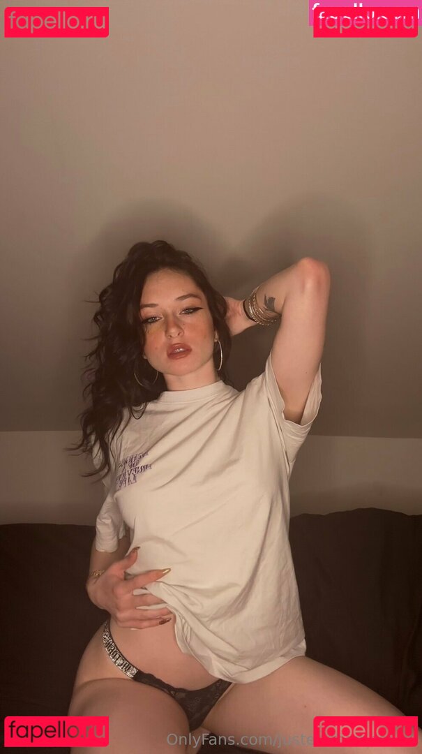 emmaloveee__ / justemmamoooon Onlyfans Photo Gallery 