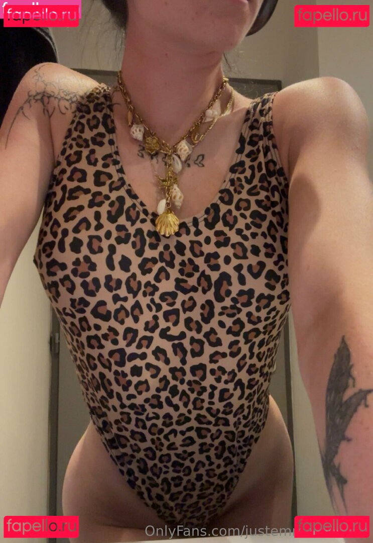 emmaloveee__ / justemmamoooon Onlyfans Photo Gallery 