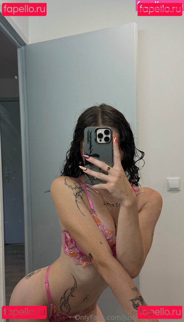 emmaloveee__ / justemmamoooon Onlyfans Photo Gallery 