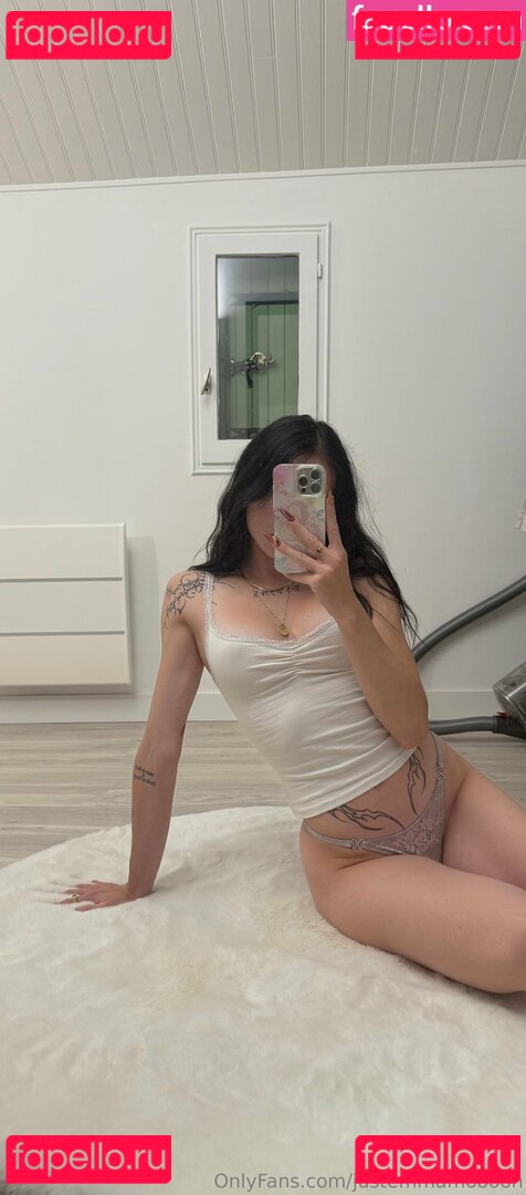 emmaloveee__ / justemmamoooon Onlyfans Photo Gallery 