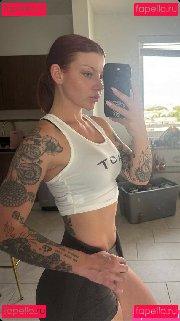 Xlrgju / jul.iw Onlyfans Photo Gallery 