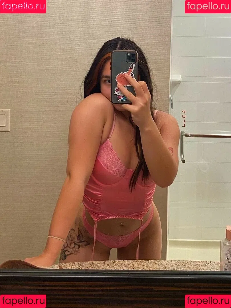 Eliza Chau Onlyfans Photo Gallery 
