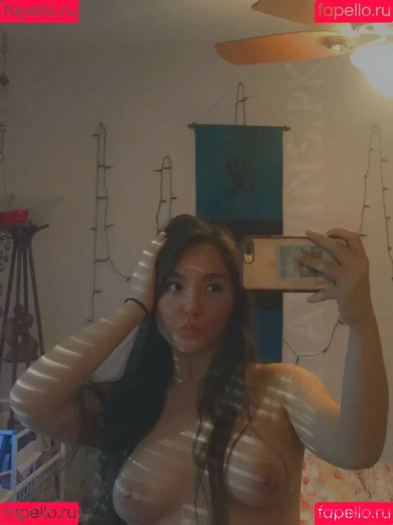 Eliza Chau Onlyfans Photo Gallery 