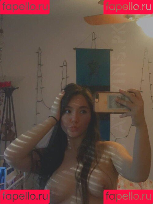 Eliza Chau Onlyfans Photo Gallery 