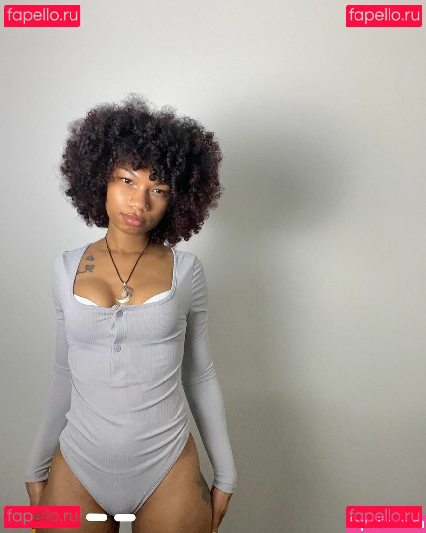 CurlyFryK / WhatItDo Kiraaa / onlykiraaa / u20019355 Onlyfans Photo Gallery 