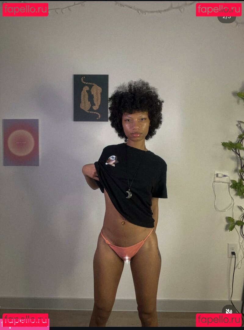 CurlyFryK / WhatItDo Kiraaa / onlykiraaa / u20019355 Onlyfans Photo Gallery 