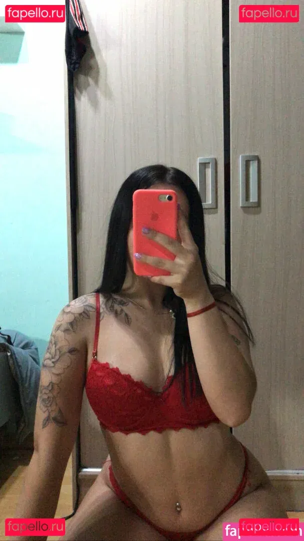 Mazi Moreto Onlyfans Photo Gallery 