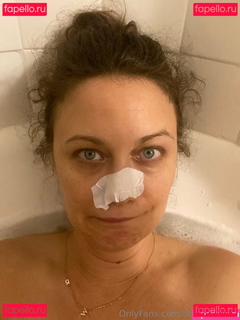 Deanna Russo / thedeannarusso Onlyfans Photo Gallery 