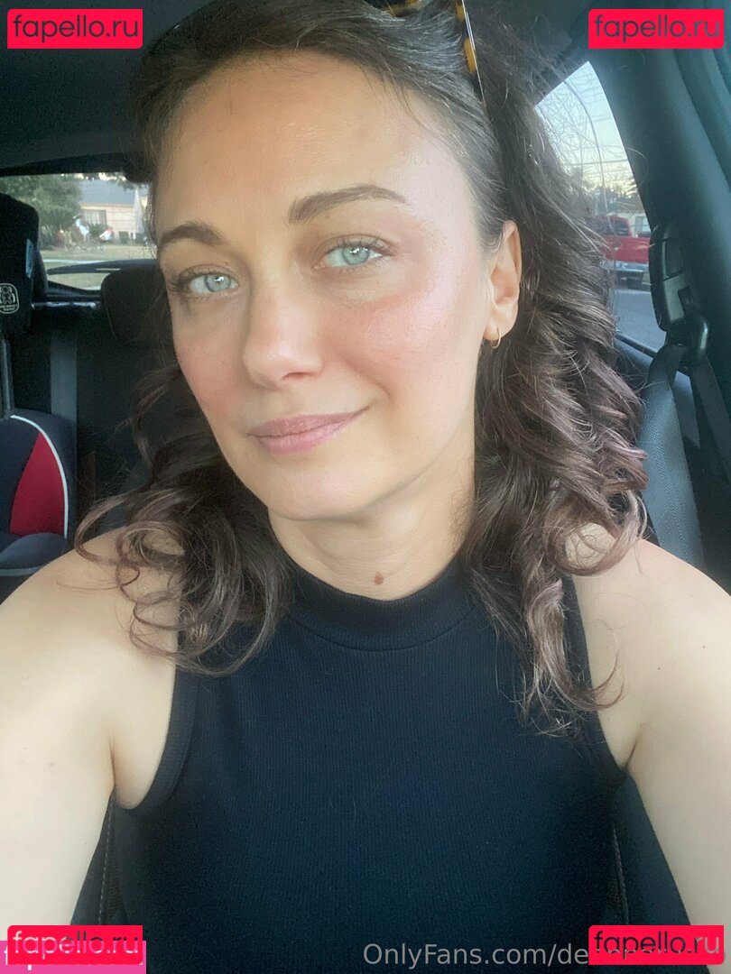 Deanna Russo / thedeannarusso Onlyfans Photo Gallery 
