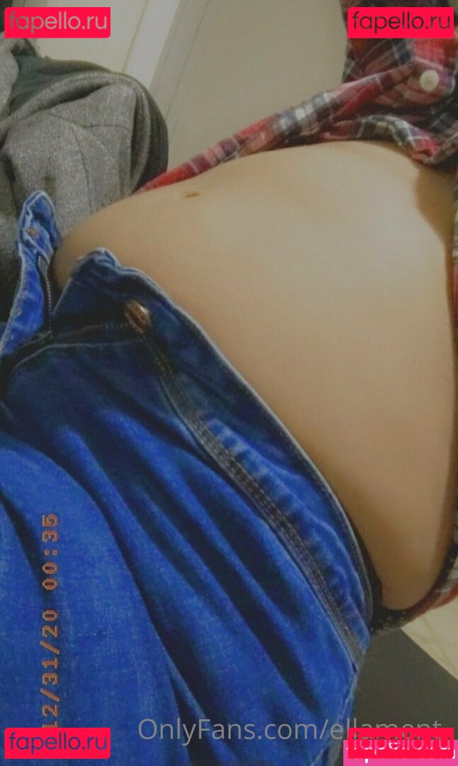 ellaeating / ellaeats Onlyfans Photo Gallery 