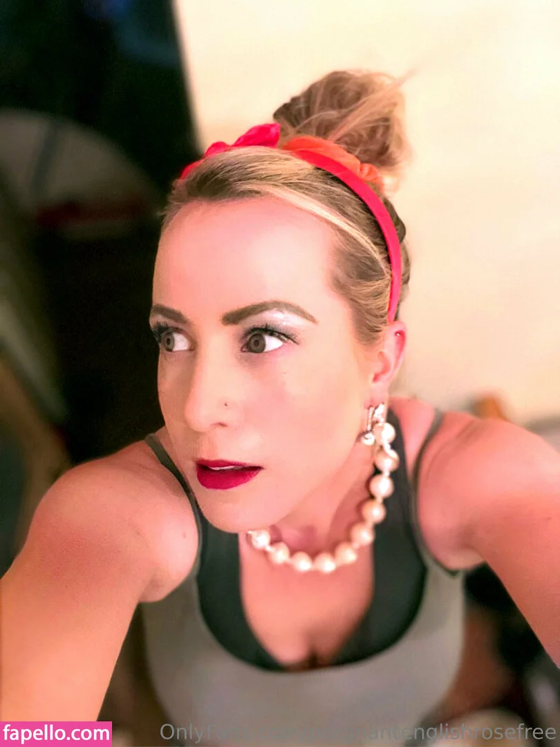 pregnantenglishrosefree Onlyfans Photo Gallery 