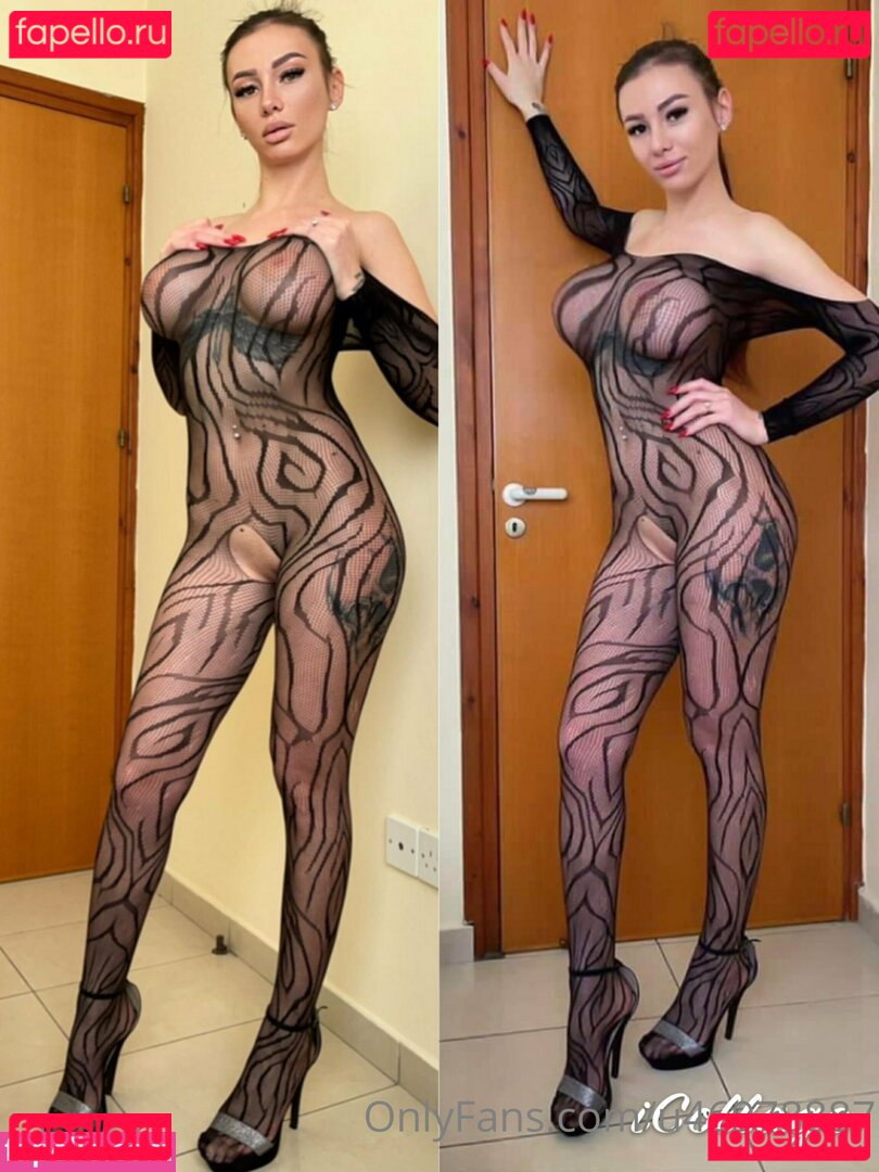 cosminaa / cosminaa_ Nude Onlyfans Photo 38