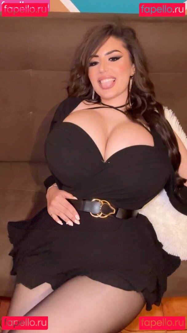 Chiaramazzola90 Onlyfans Photo Gallery 