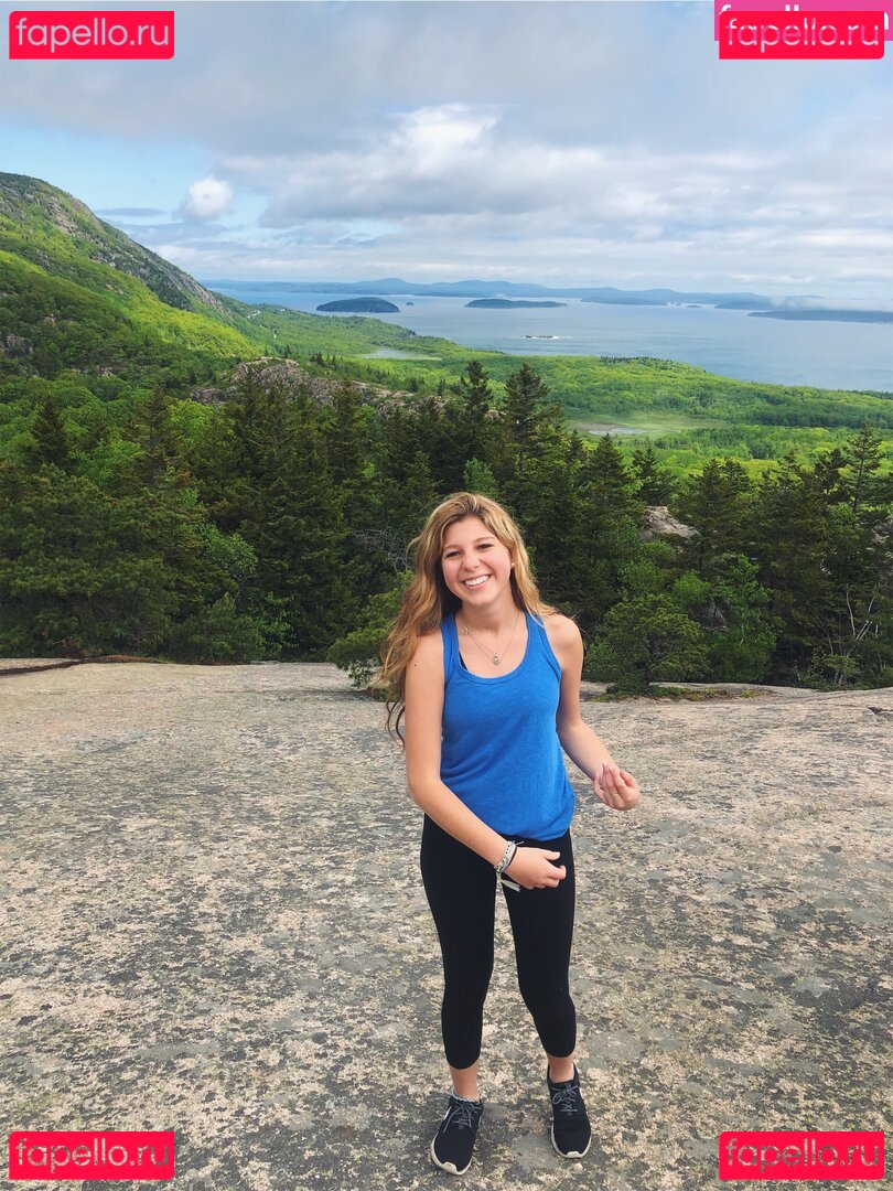 Emery Warm / emery_warm / emeryaylar Onlyfans Photo Gallery 