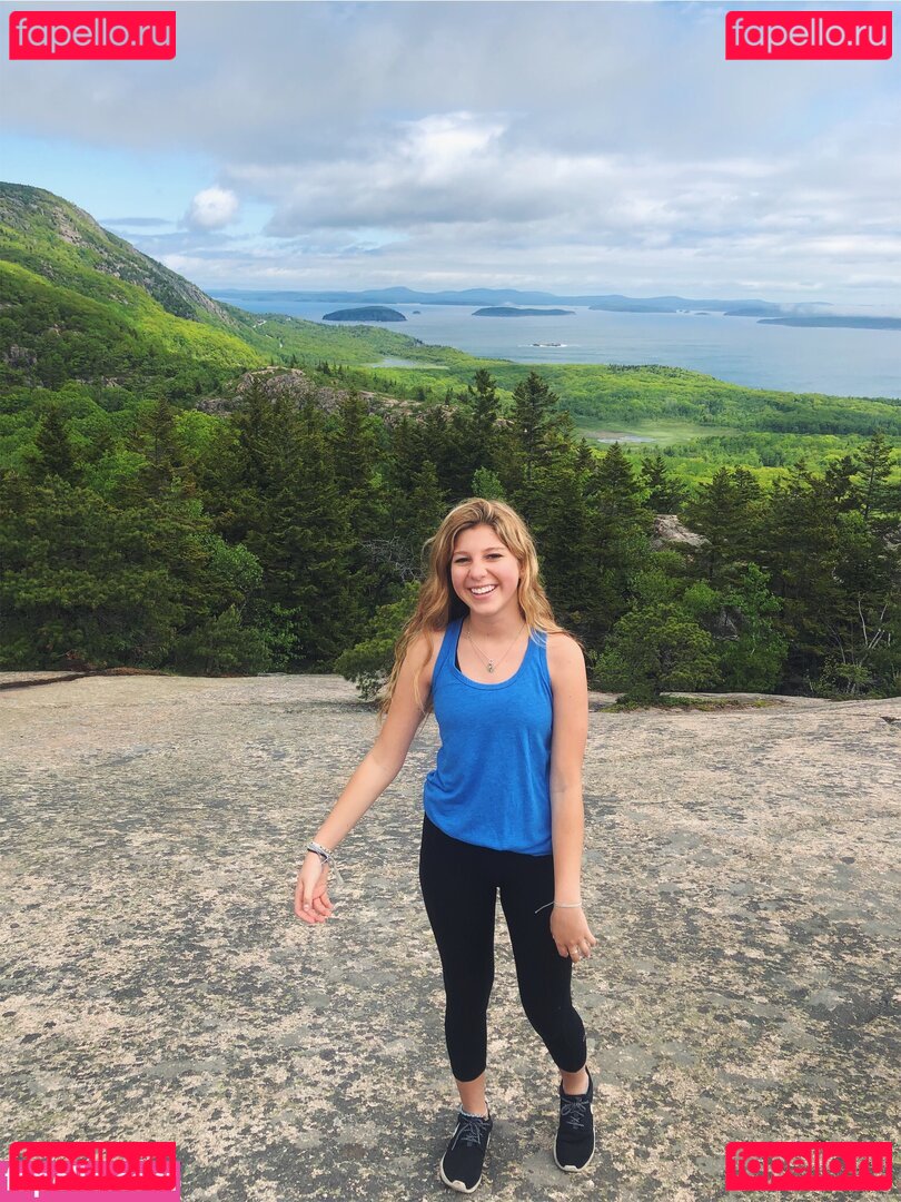 Emery Warm / emery_warm / emeryaylar Onlyfans Photo Gallery 