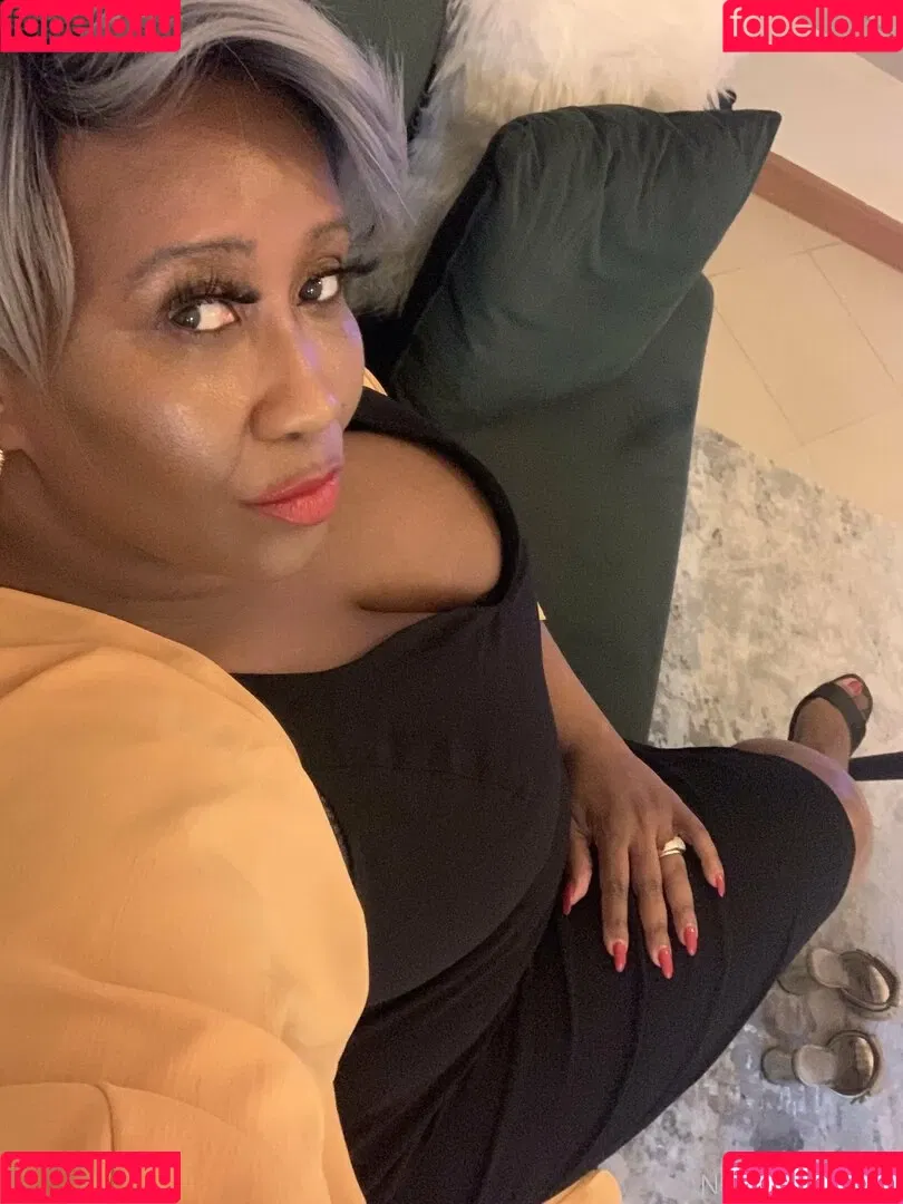 madam___caramel Onlyfans Photo Gallery 