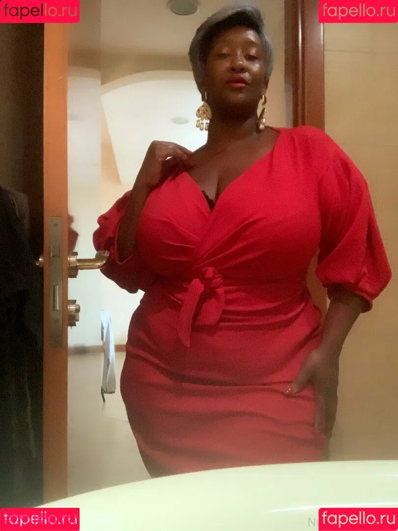 madam___caramel Onlyfans Photo Gallery 