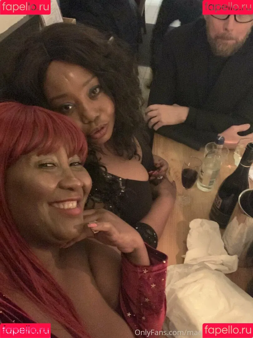 madam___caramel Onlyfans Photo Gallery 
