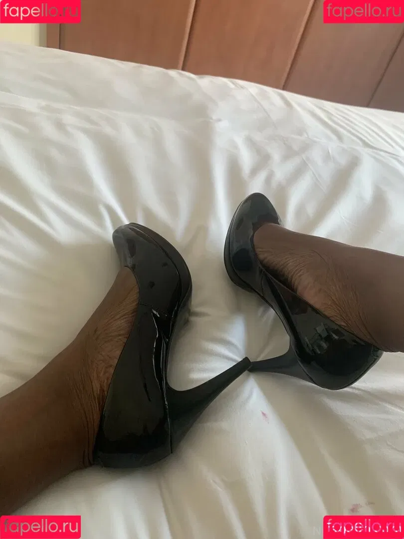 madam___caramel Onlyfans Photo Gallery 
