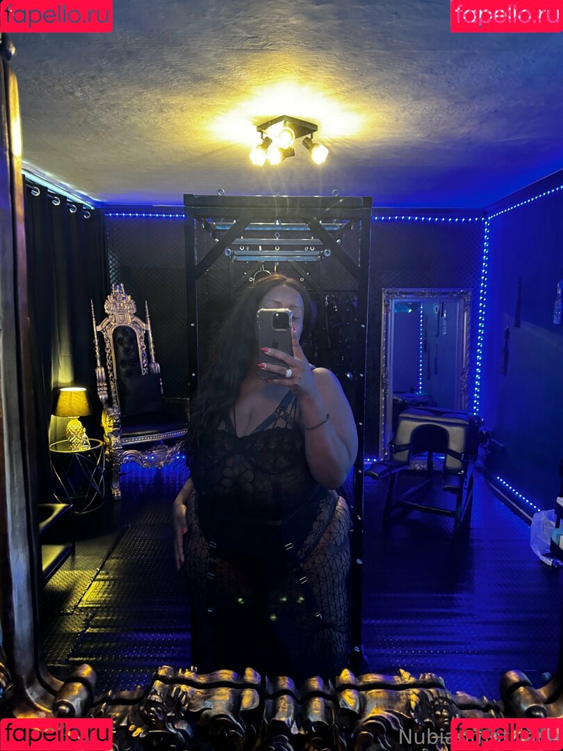 madam___caramel Onlyfans Photo Gallery 