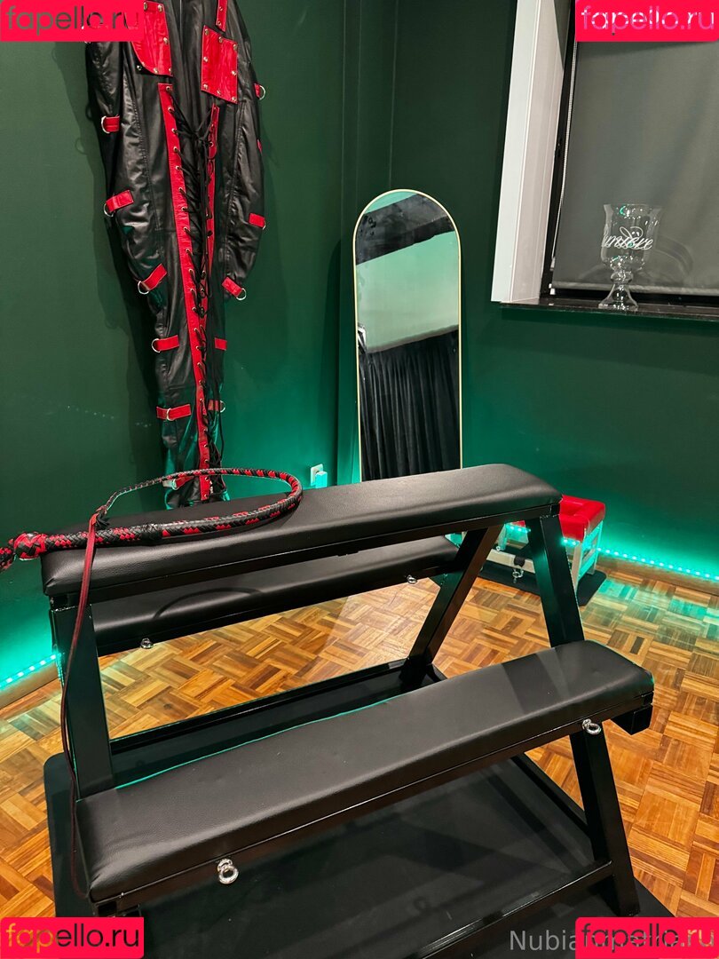 madam___caramel Onlyfans Photo Gallery 