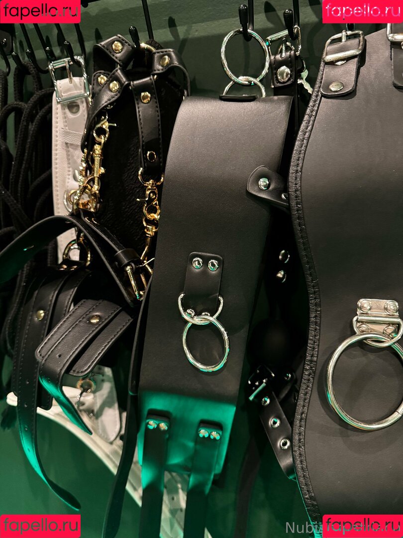 madam___caramel Onlyfans Photo Gallery 