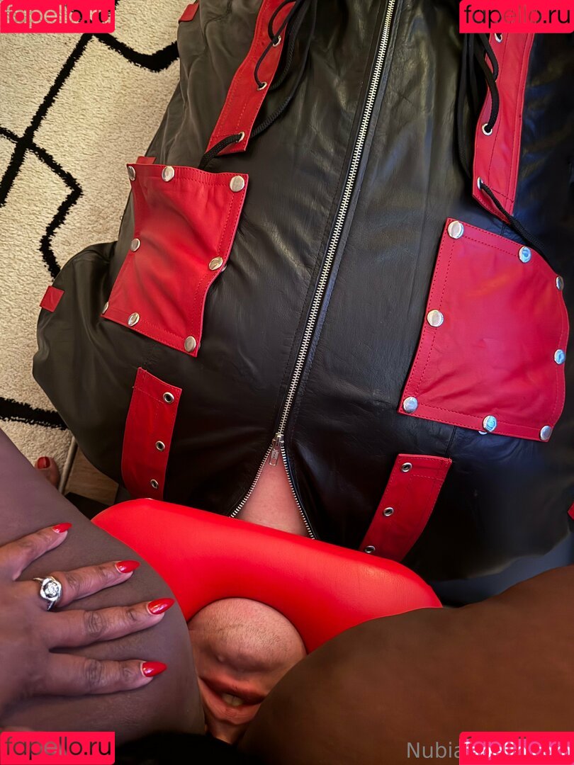 madam___caramel Onlyfans Photo Gallery 