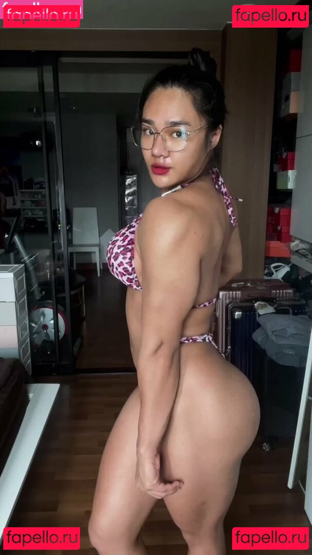 Panjapa Chumyam / smile.panjapa Onlyfans Photo Gallery 