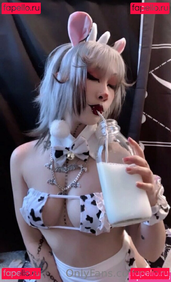 yur3i / yur_ei_ Onlyfans Photo Gallery 