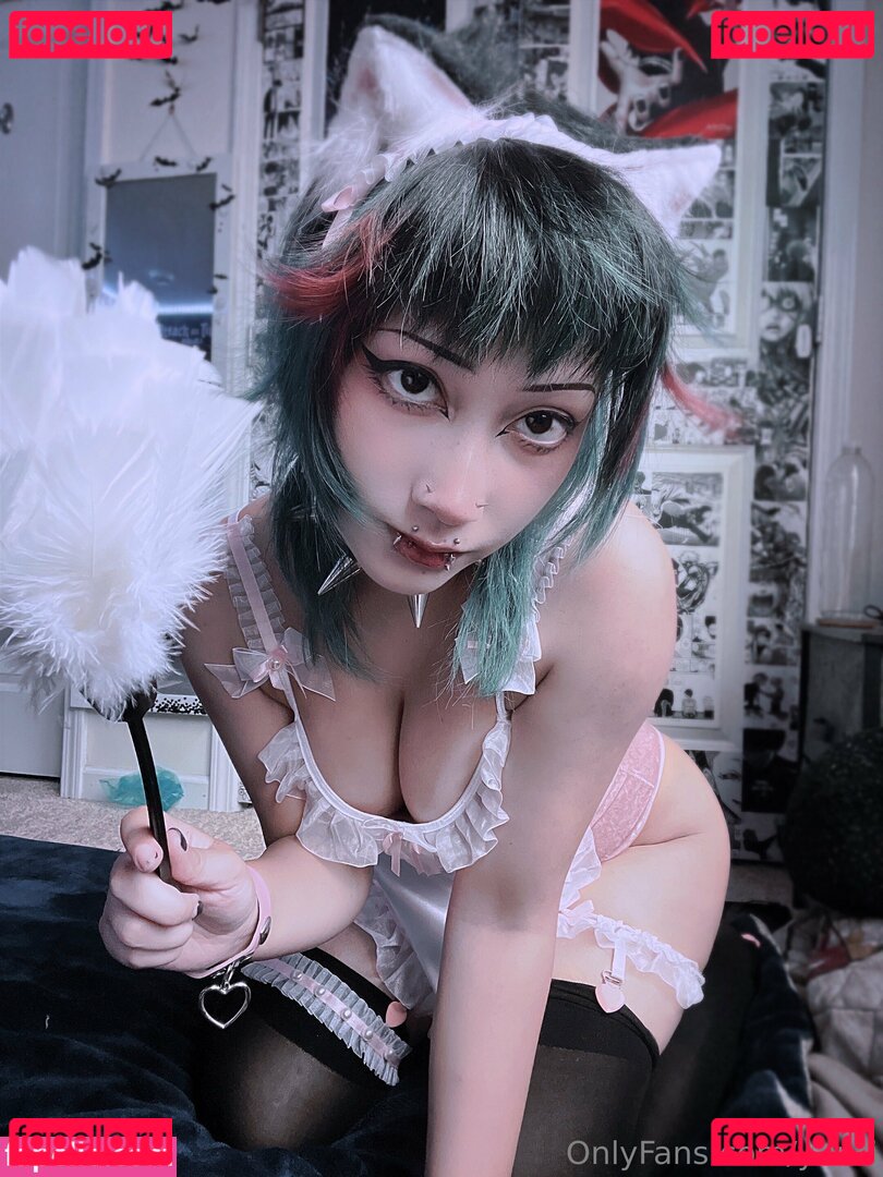 yur3i / yur_ei_ Onlyfans Photo Gallery 