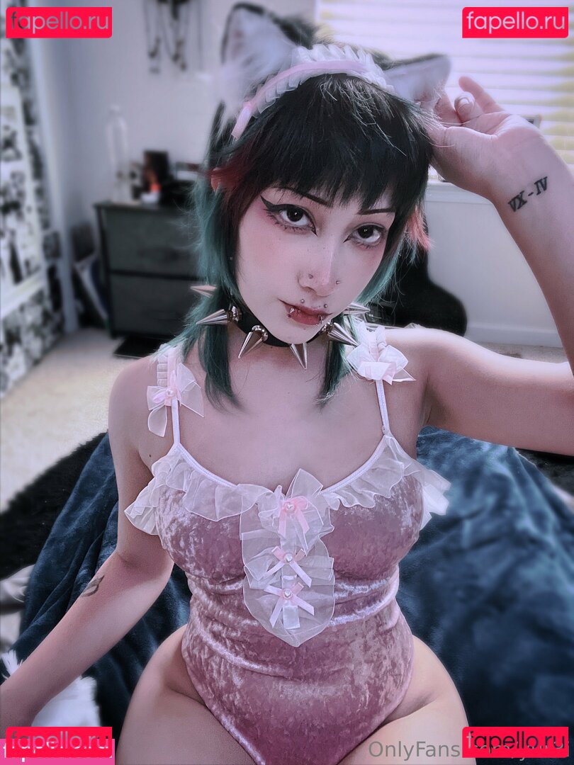 yur3i / yur_ei_ Onlyfans Photo Gallery 