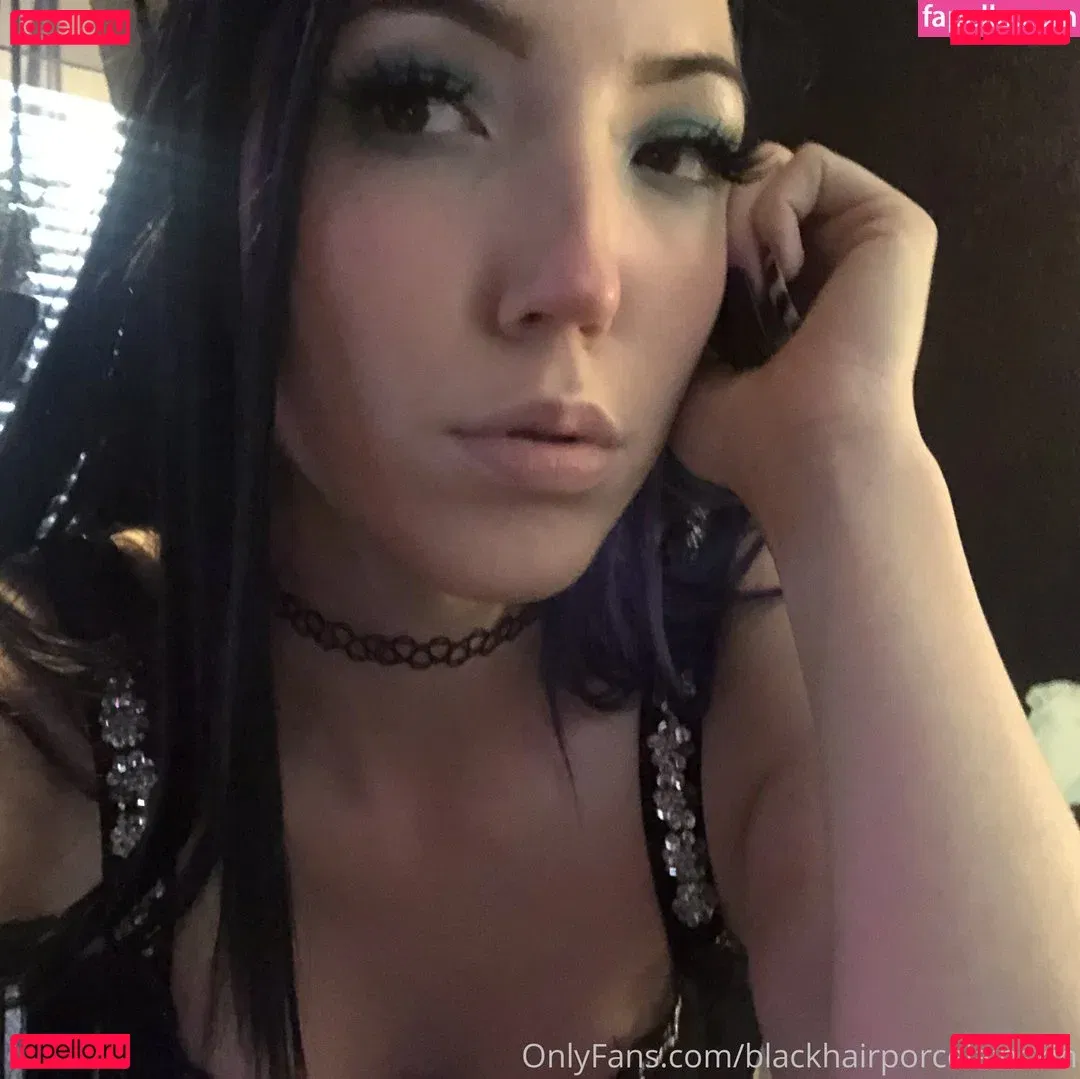 blackhairporcelainskin Onlyfans Photo Gallery 