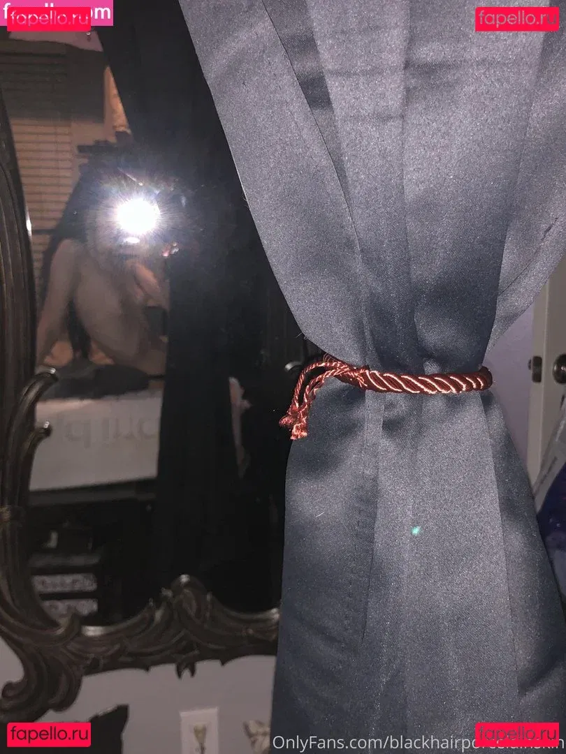 blackhairporcelainskin Onlyfans Photo Gallery 