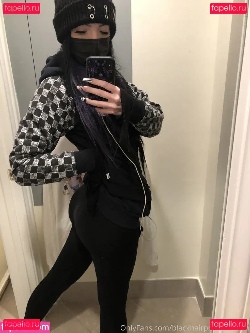 blackhairporcelainskin Onlyfans Photo Gallery 