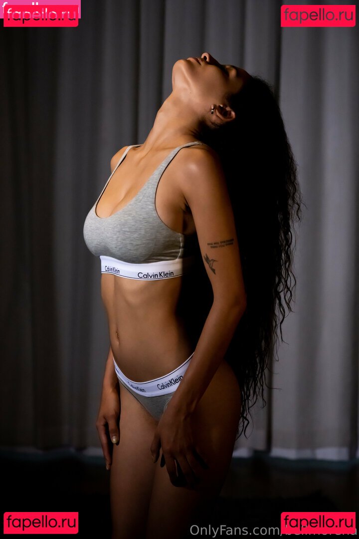 Mariana Duprat / mariana_dupratt Onlyfans Photo Gallery 