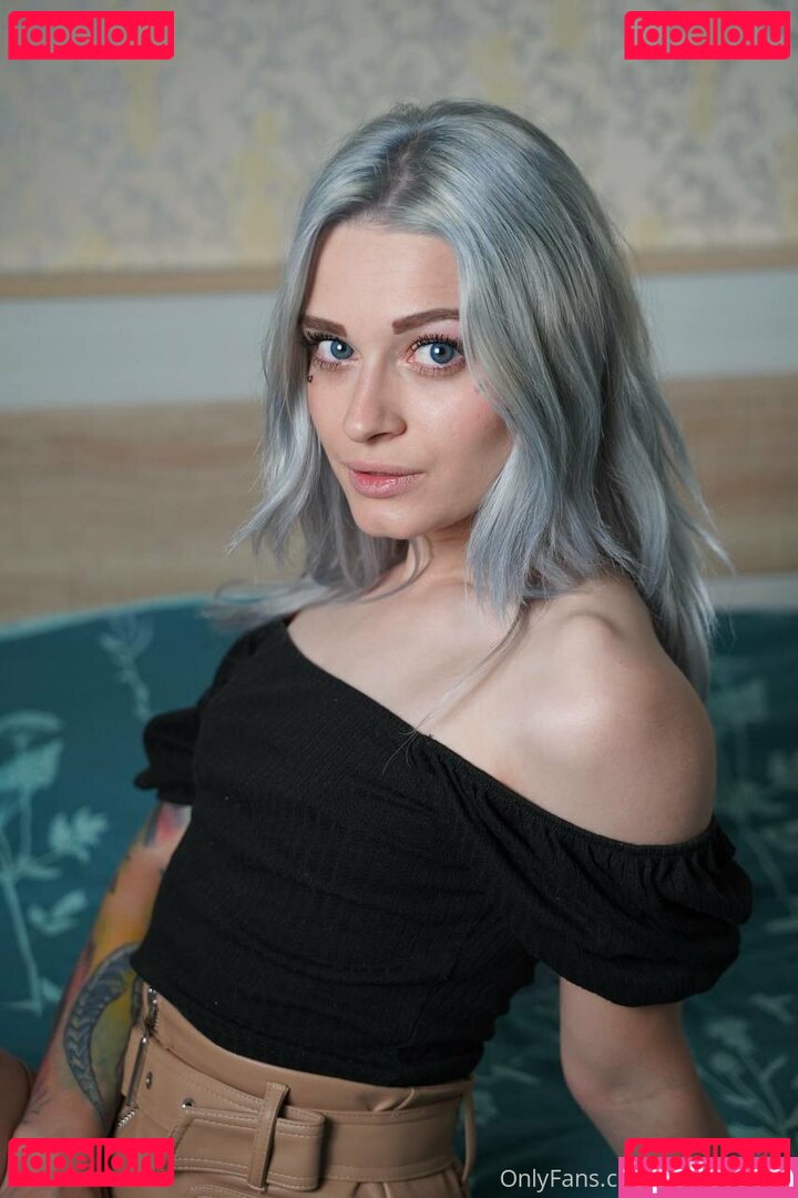 belleniko / ph_belleniko Onlyfans Photo Gallery 