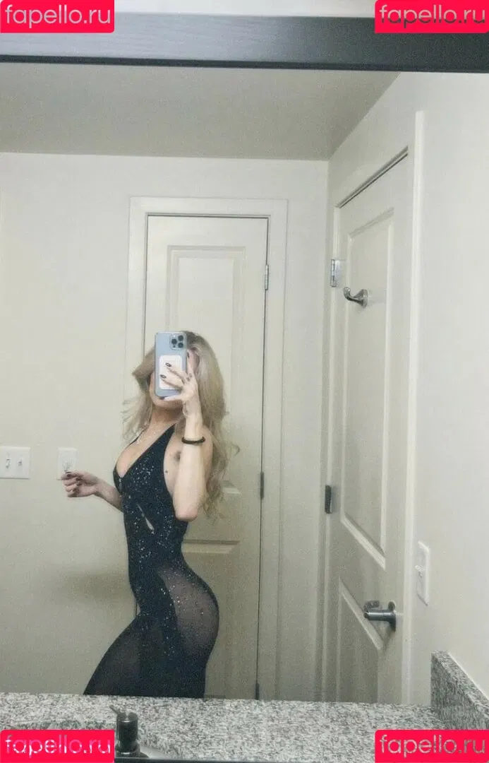 Claudia Walsh Onlyfans Photo Gallery 