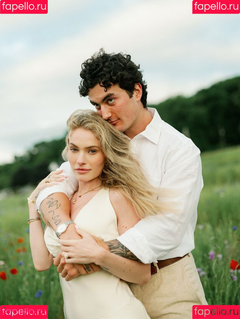 Claudia Walsh Onlyfans Photo Gallery 