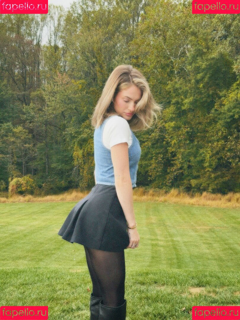 Claudia Walsh Onlyfans Photo Gallery 