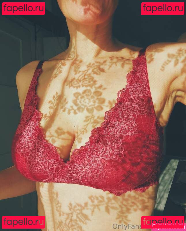 SuzeeB / suzeebxx Onlyfans Photo Gallery 